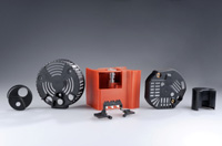 Tehnolosko zahtevni plastični izdelki